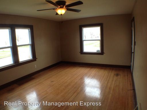 Building Photo - 315 W 30th St