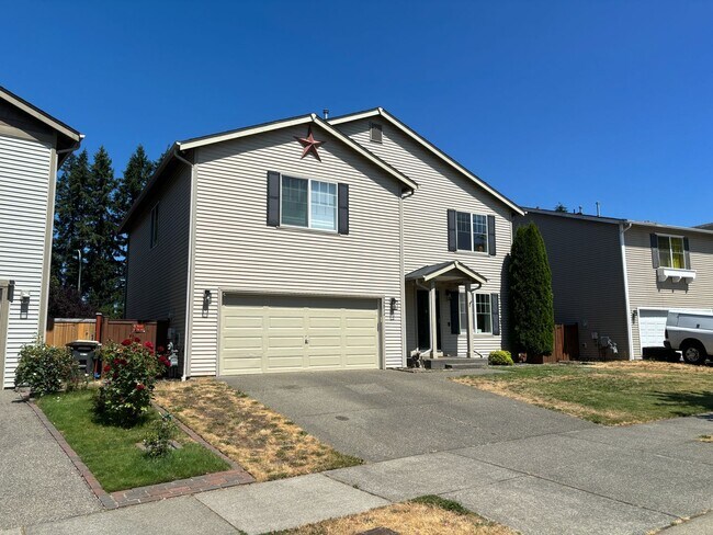Foto del edificio - Updated and Spacious 3 Bed Yelm Rental!