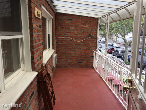 Primary Photo - 946 E 78th St