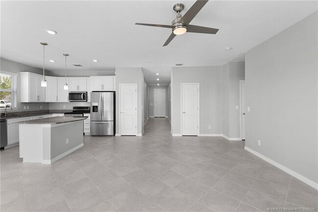 Foto del edificio - 10550 SW Captiva Dr