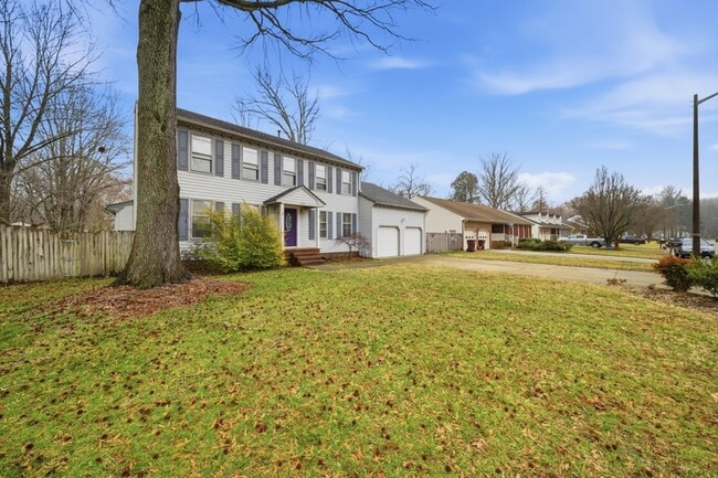 Building Photo - 1429 Birch Leaf Rd