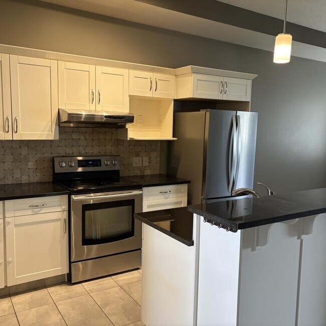 Photo du bâtiment - 3 bedroom in Grande Prairie AB T8V 2M3