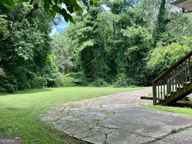 Foto del edificio - 482 Plantation Rd SW