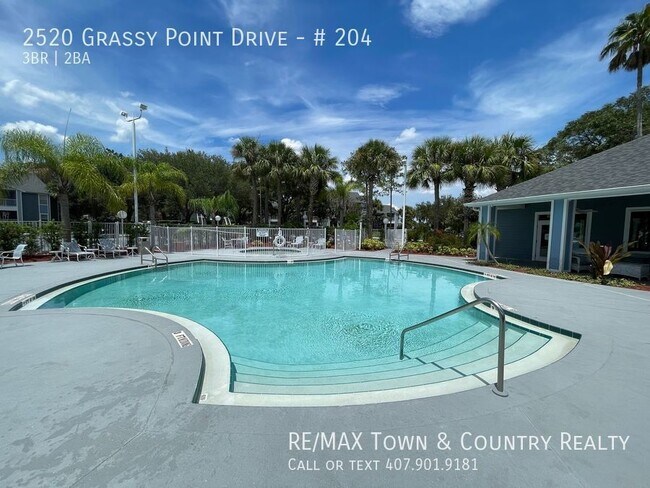 Foto del edificio - 2520 Grassy Point Dr