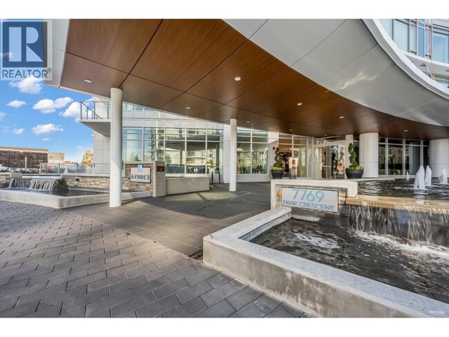 Photo du bâtiment - 7769 Park Cres