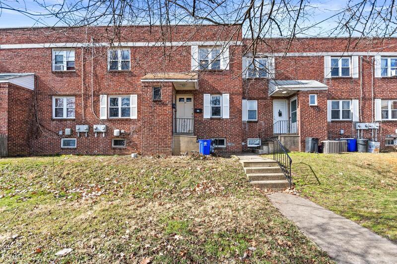 63 S Evergreen Ave, Woodbury, NJ 08096 Condo for Rent in Woodbury, NJ