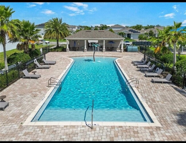 Building Photo - 2955 Sunstar Dr