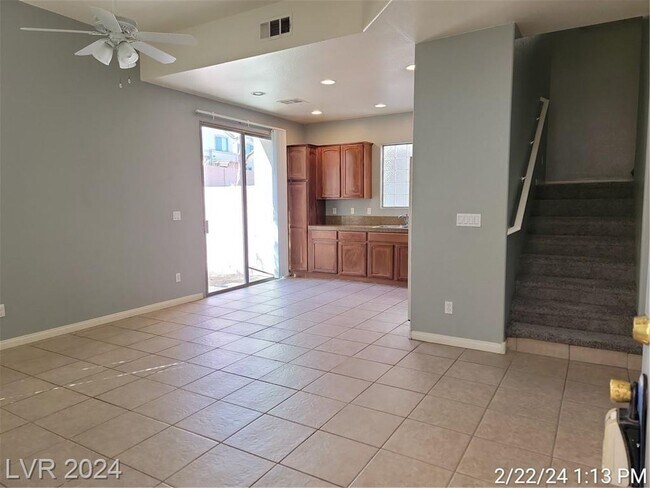 Foto del edificio - CHARMING 4 BED, 3 BATH IN NORTH LAS VEGAS
