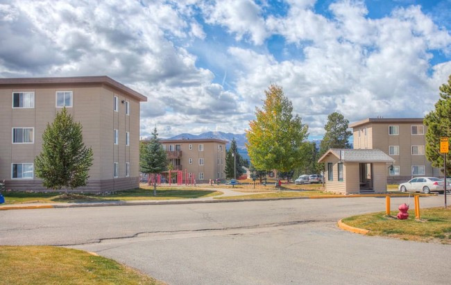 Building Photo - Eagles Nest Apartments