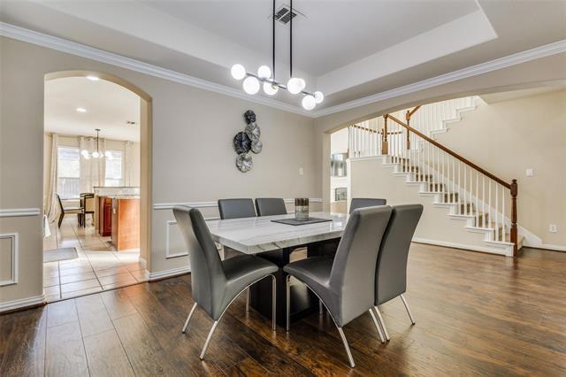 Foto del edificio - 8901 Brook Hollow Dr