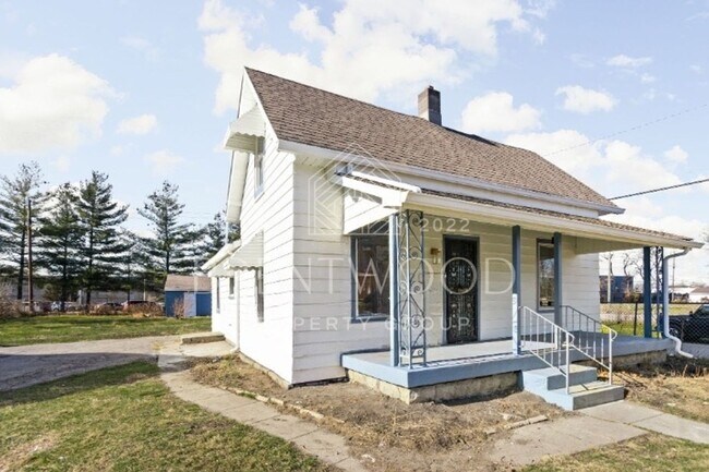 Building Photo - Move-In Ready 3-Bedroom Home in Indianapolis