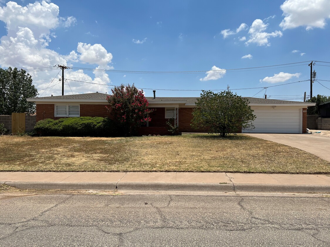 Front of House- Brick home with 2 car garage - 703 Sinclair Ave