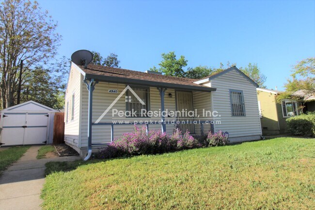 Building Photo - Updated 1bd/1ba Tahoe Park Home with 1 Car...