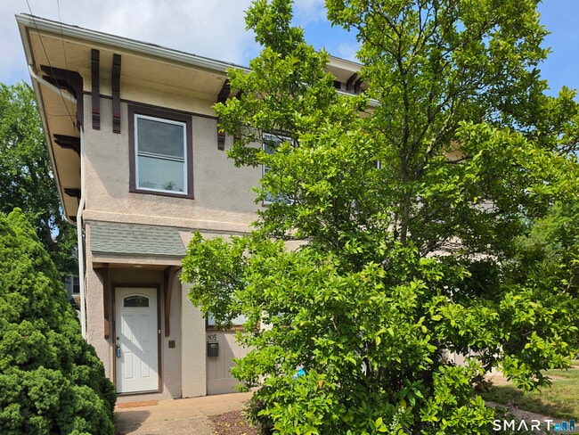 Foto del edificio - 805 Edgewood Ave