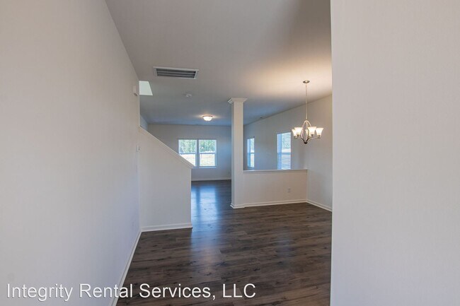 Foto del edificio - 4 br, 2.5 bath House - 5042 Beacon Ave
