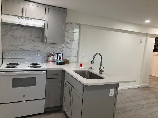 Building Photo - 622 Cummins Hwy