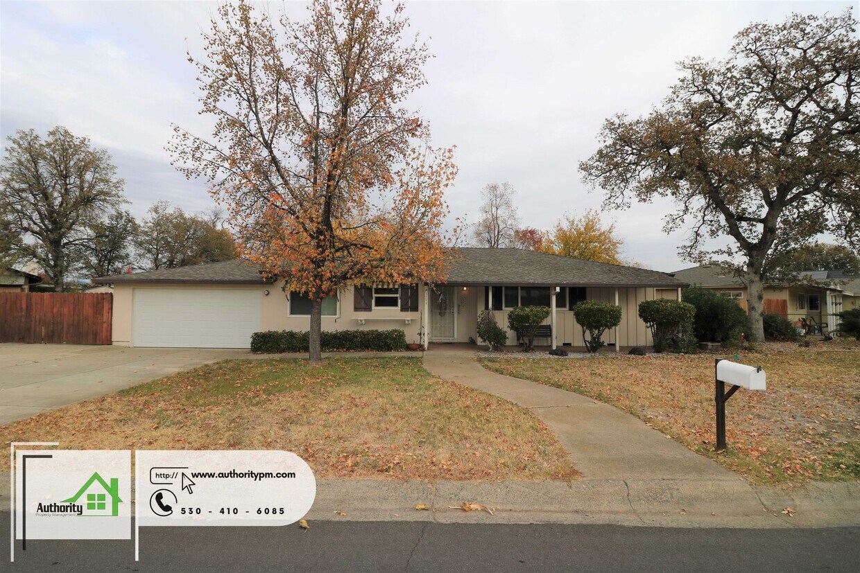 Primary Photo - 5744 Mountain View Dr. North Redding, Shor...