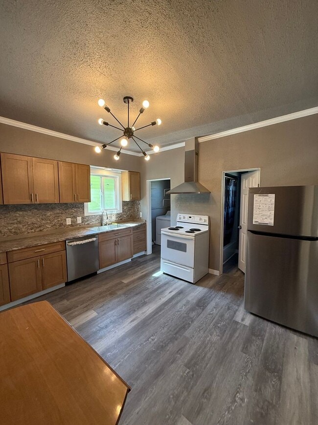 Building Photo - 3ba 1ba in Hoquiam
