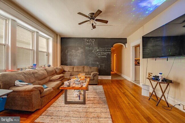 Foto del edificio - 3809 Ventnor Ave