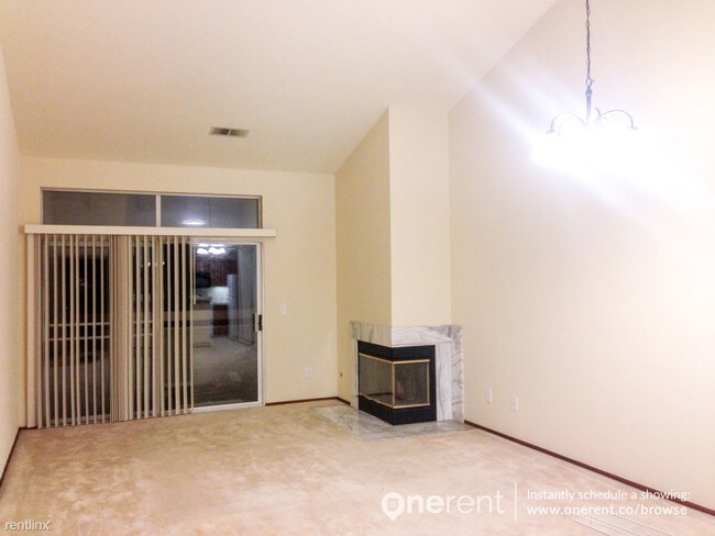Foto del edificio - 1759 Parkview Green Cir