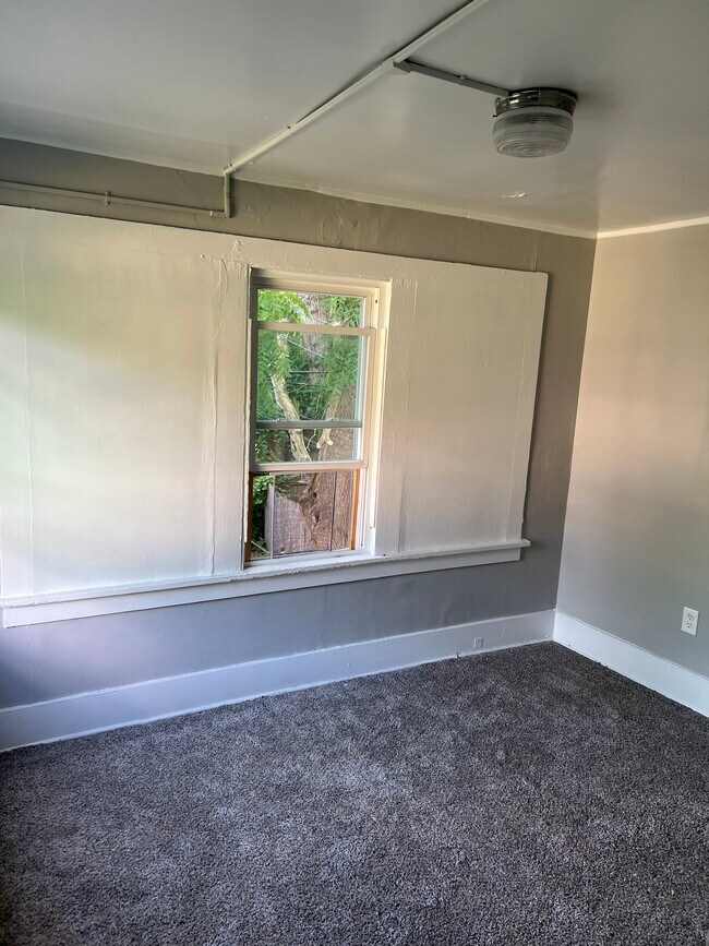 Bedroom 1 - 101 Superior St