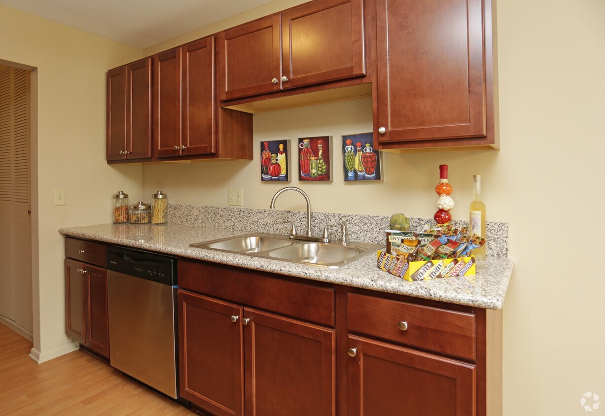 West End Apartments Apartments Golden Valley, MN