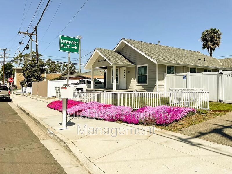 Primary Photo - 1780 Anaheim Avenue