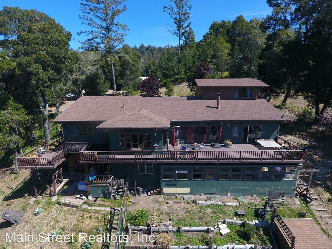 Primary Photo - 5 br, 2 bath House - 640 Hester Creek