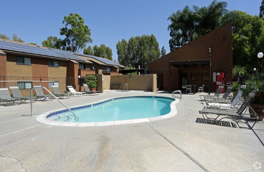 The District at Grand Terrace Apartment Homes Rentals Colton, CA