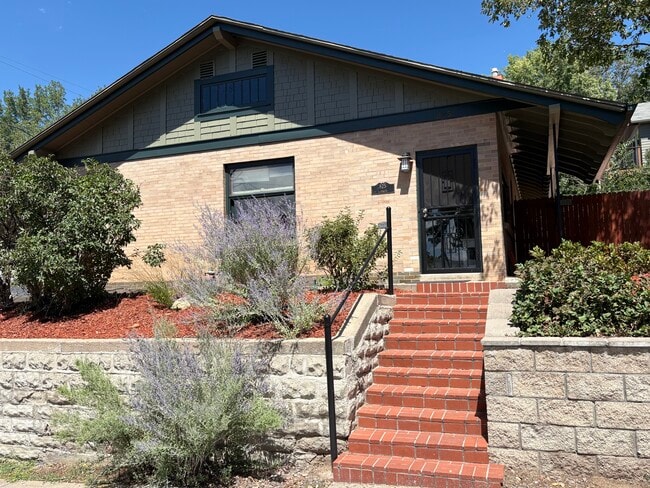 Photo - 825 E Dakota Ave (Denver, CO) House