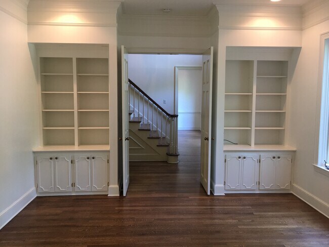 Foto del edificio - 4BR/3.5ba, 4000 sq ft, located in River Oa...