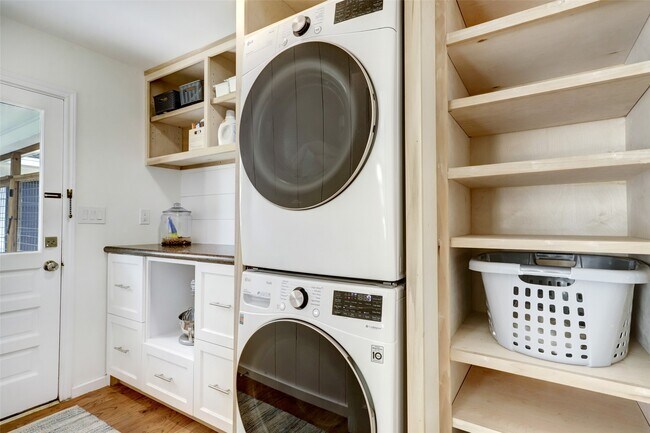 Foto del edificio - 12419 Mossycup Dr