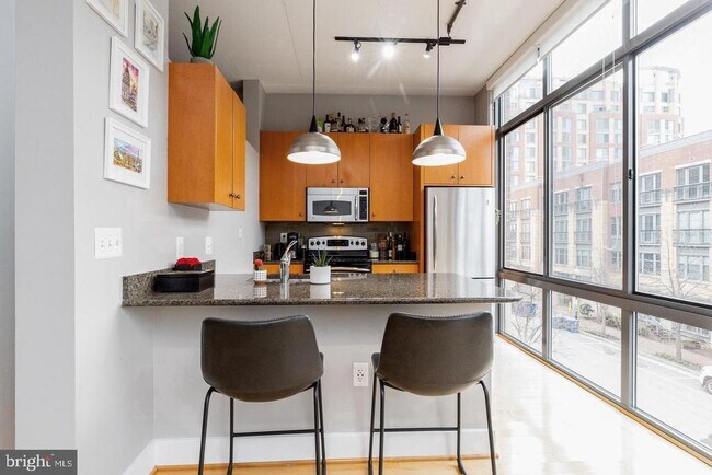 Foto del edificio - 520 John Carlyle St