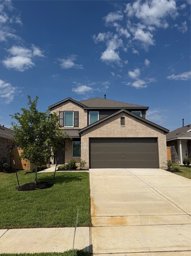 Foto del edificio - 16815 Spotted Oak Dr