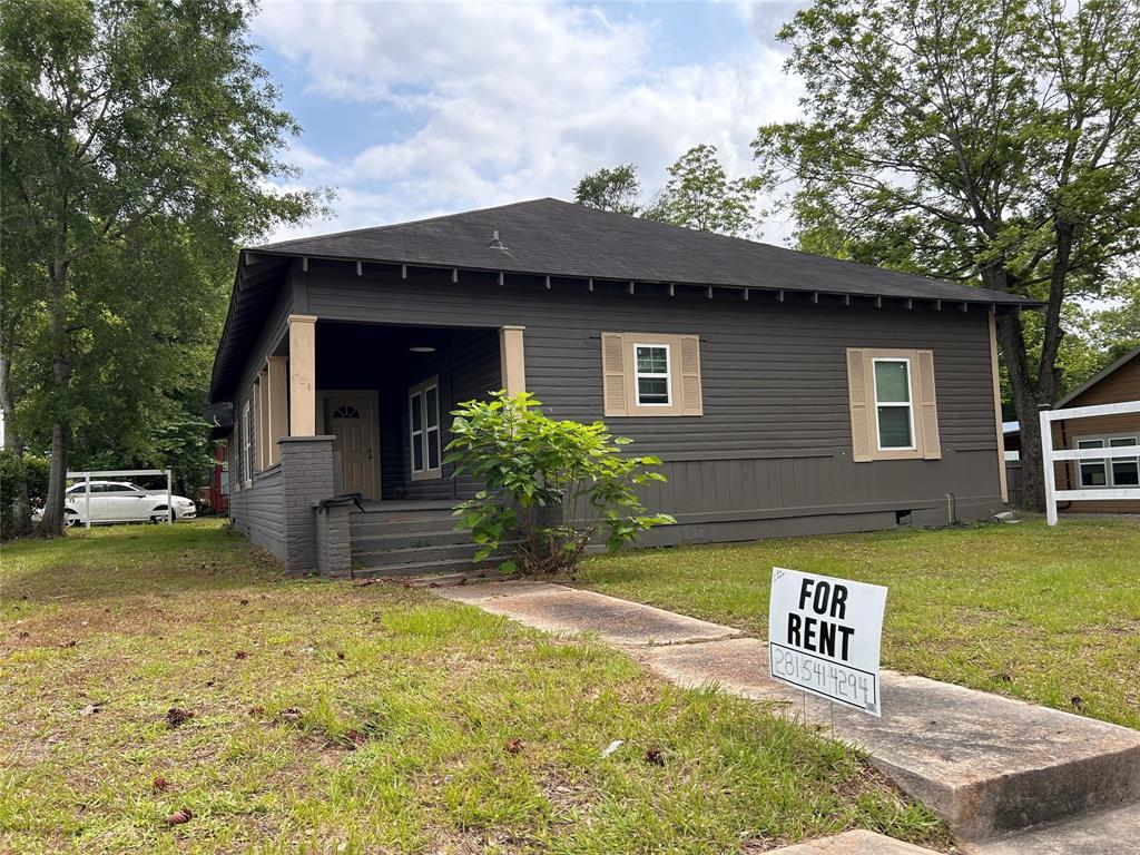 Foto principal - 401 W Bluff St
