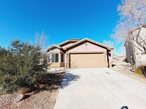 Building Photo - 760 Prairie Sage Ct SW