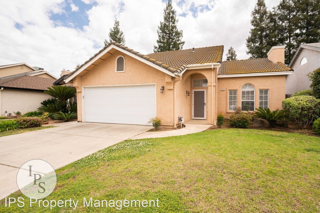 Primary Photo - 3 br, 2 bath House - 1373 E Richmond Ave