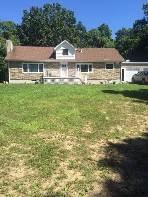 Building Photo - 30 Lehmann Ln