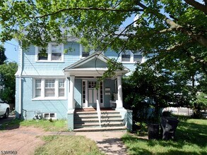 Building Photo - 488 Heywood Ave