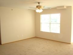 Building Photo - 1718 R T Dunn Dr