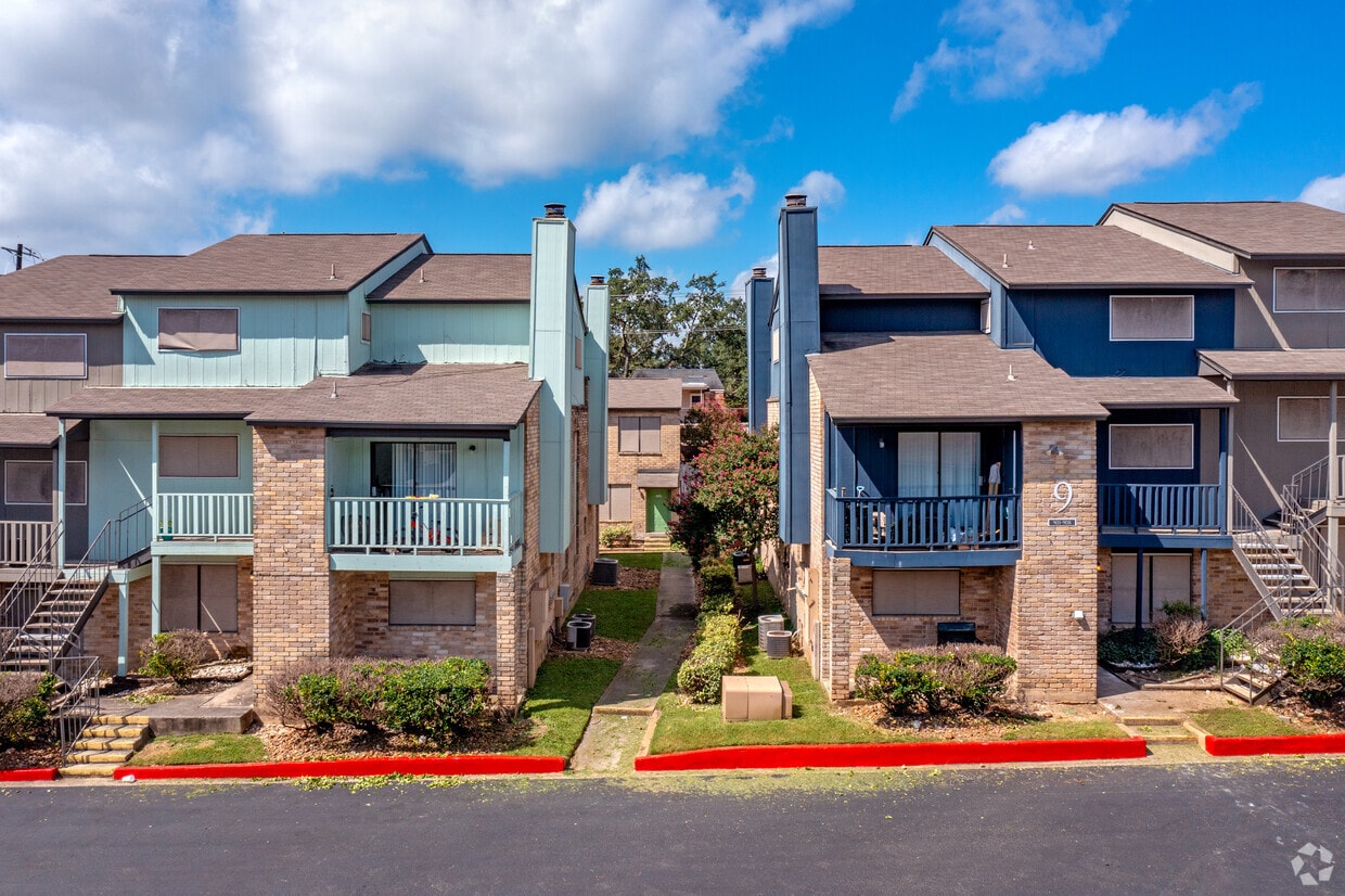 Primary Photo - Abode Apartment Homes