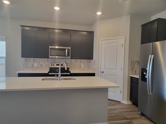 Foto del edificio - 109 Capella Wy