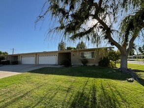 Building Photo - 1201 Yorba Linda St
