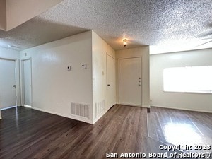 Building Photo - 9215 Ridge Wilde St
