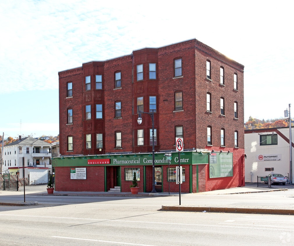 149151 Shrewsbury St, Worcester, MA 01604 Apartments in Worcester, MA