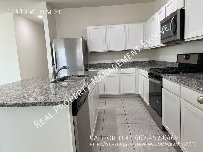 Foto del edificio - 19419 W Elm St