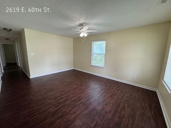 Building Photo - 2619 E 40th St