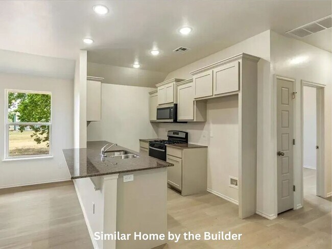 Foto del edificio - Move-In Ready 2-Bed Home | Garage + Pet Friendly