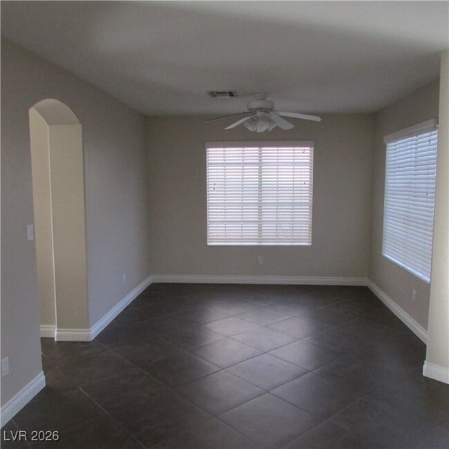 Foto del edificio - 7237 Tame Pl