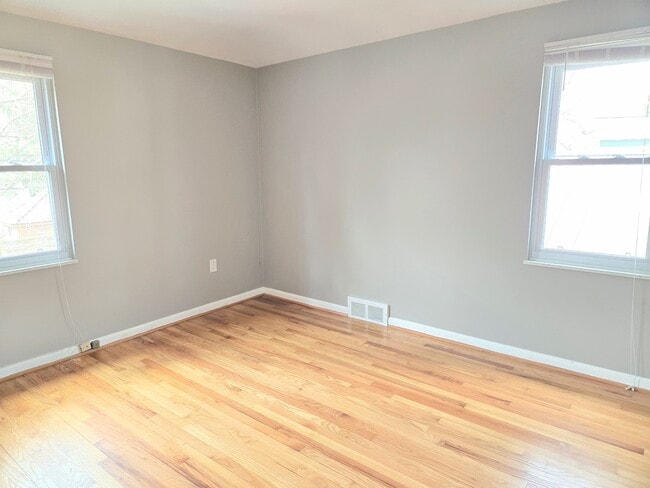 Building Photo - 222 Buena Vista Ave